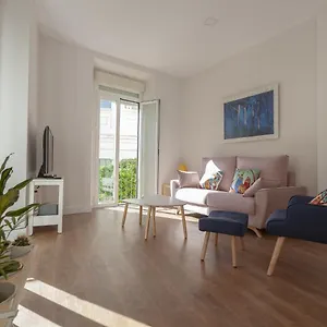 Rd Aparcamiento Incluido Triana Luminoso Cómodo 2bd 2bth Apartamento
